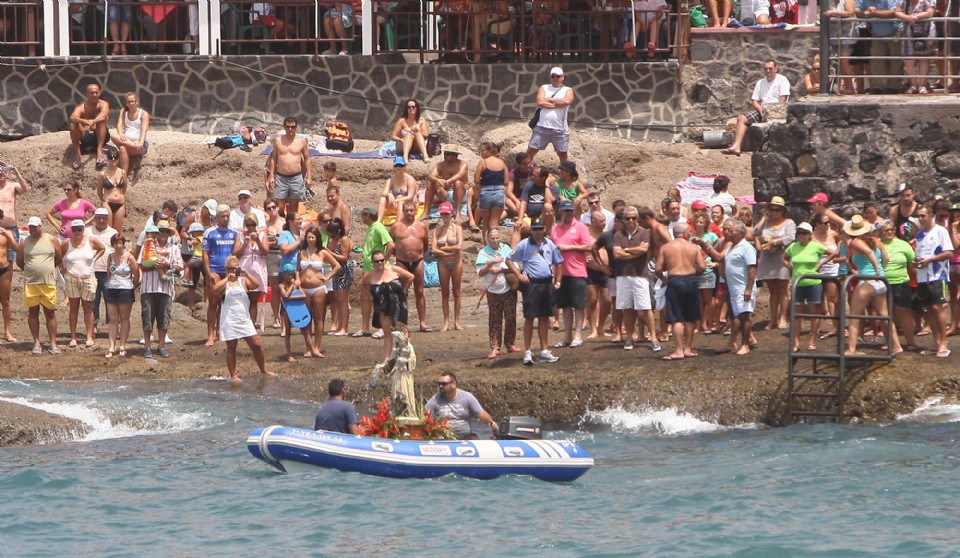 Procesión marítima Virgen del Carmen en La Caleta