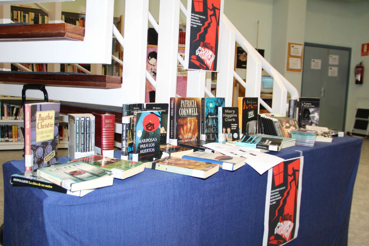 Las damas del crimen invaden la biblioteca de Adeje