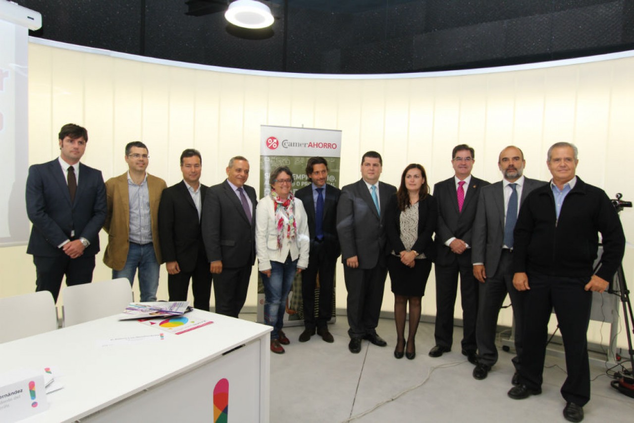 Adeje acogió las jornadas de "Estrategias para vender y ahorrar en tu negocio"
