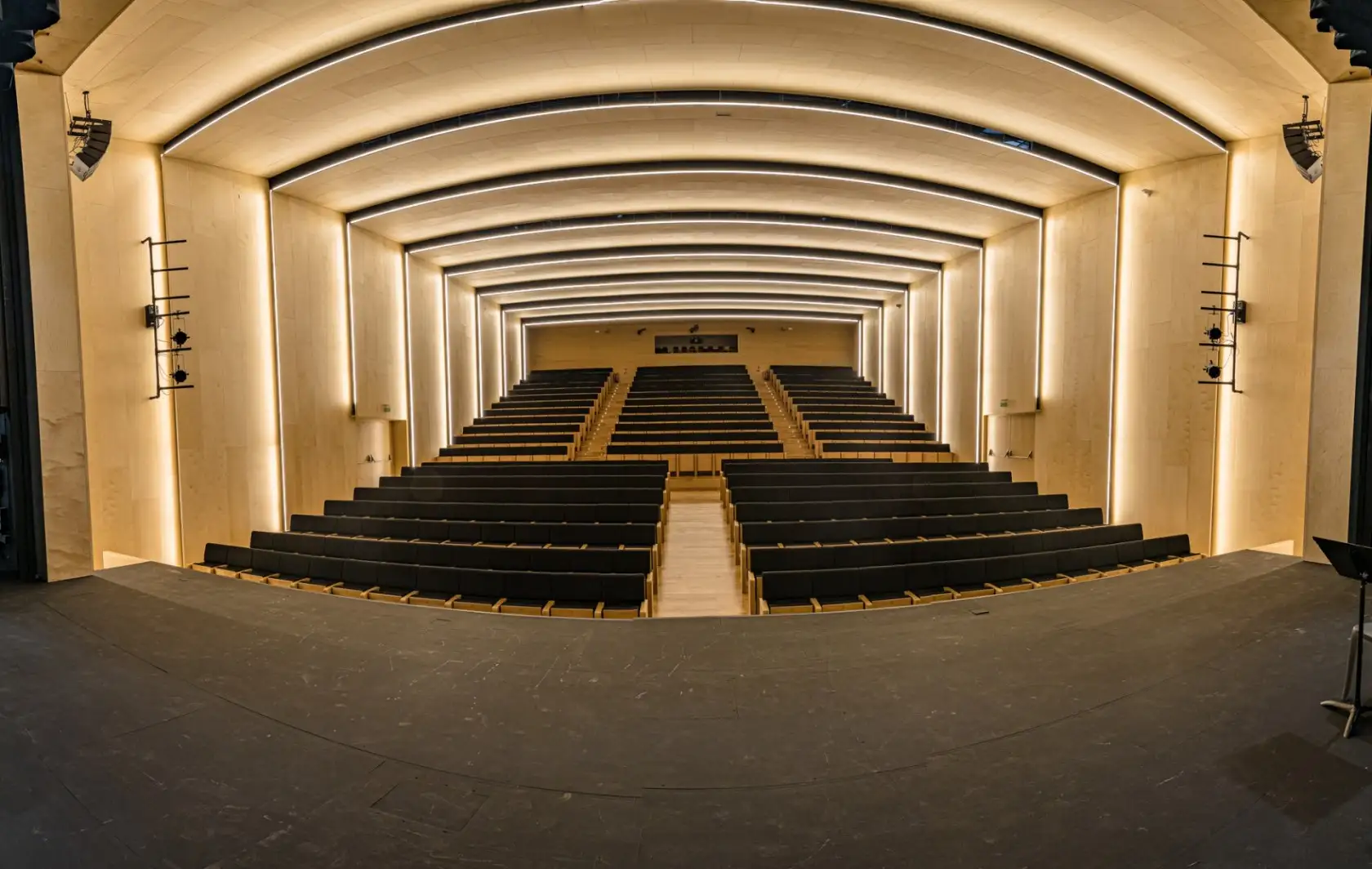 La muestra "Adeje je, je" trae al Auditorio adejero lo mejor del teatro humorístico